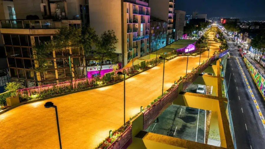 Jardín Flotante Tlallipan - The Elevated Park Redefining Mexico City