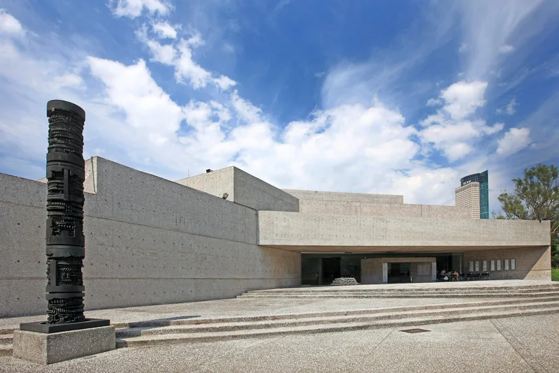 Before the Eclipse. Archaeologies of Mexican Art from the Eighties
