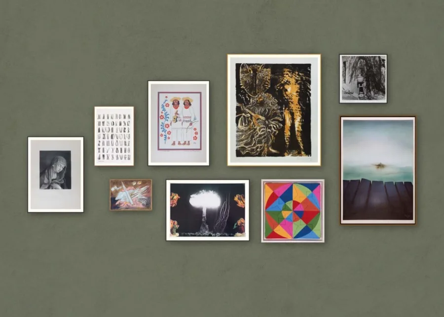 Clusters and Variations. Readings of the MACG Collection